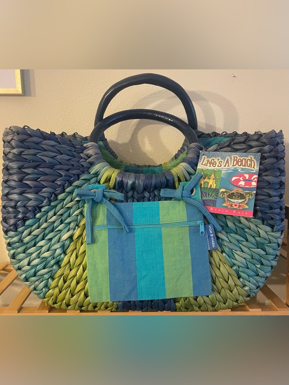 NEW…Sun N Sand Woven Bali Beach Basket Tote Bag